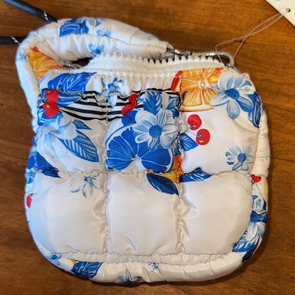 FP Movement Printed Micro Pouch in Ivory with Blue Floral NWT - Picture 2 of 8